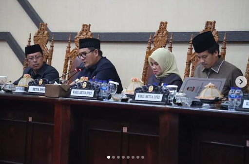 Fraksi-fraksi DPRD Makassar Beri Pemandangan Umum Terhadap Ranperda Pertanggungjawaban Pelaksanaan APBD TA 2022